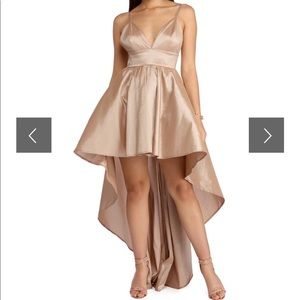 *NEW W TAGS* Windsor Lizbeth Classic Twist dress